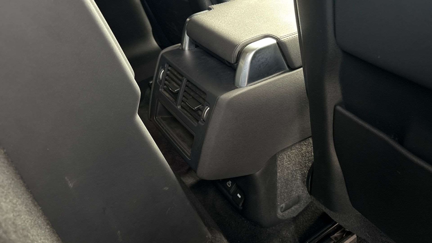 Used Land Rover Discovery 2021 for sale - 76435752: Photo 18