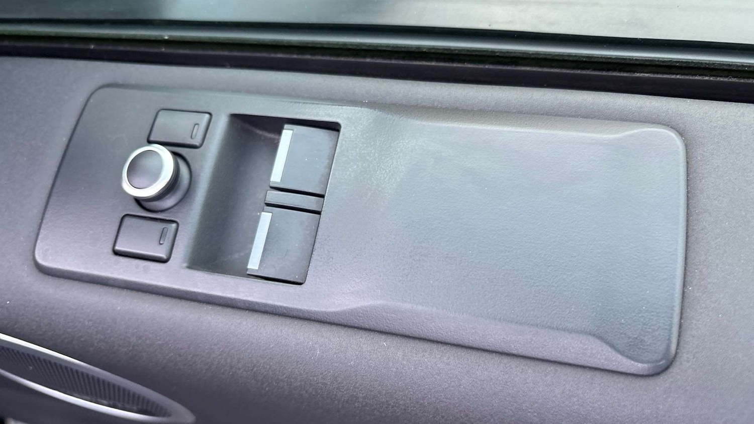 Used Land Rover Discovery 2021 for sale - 76435752: Photo 25