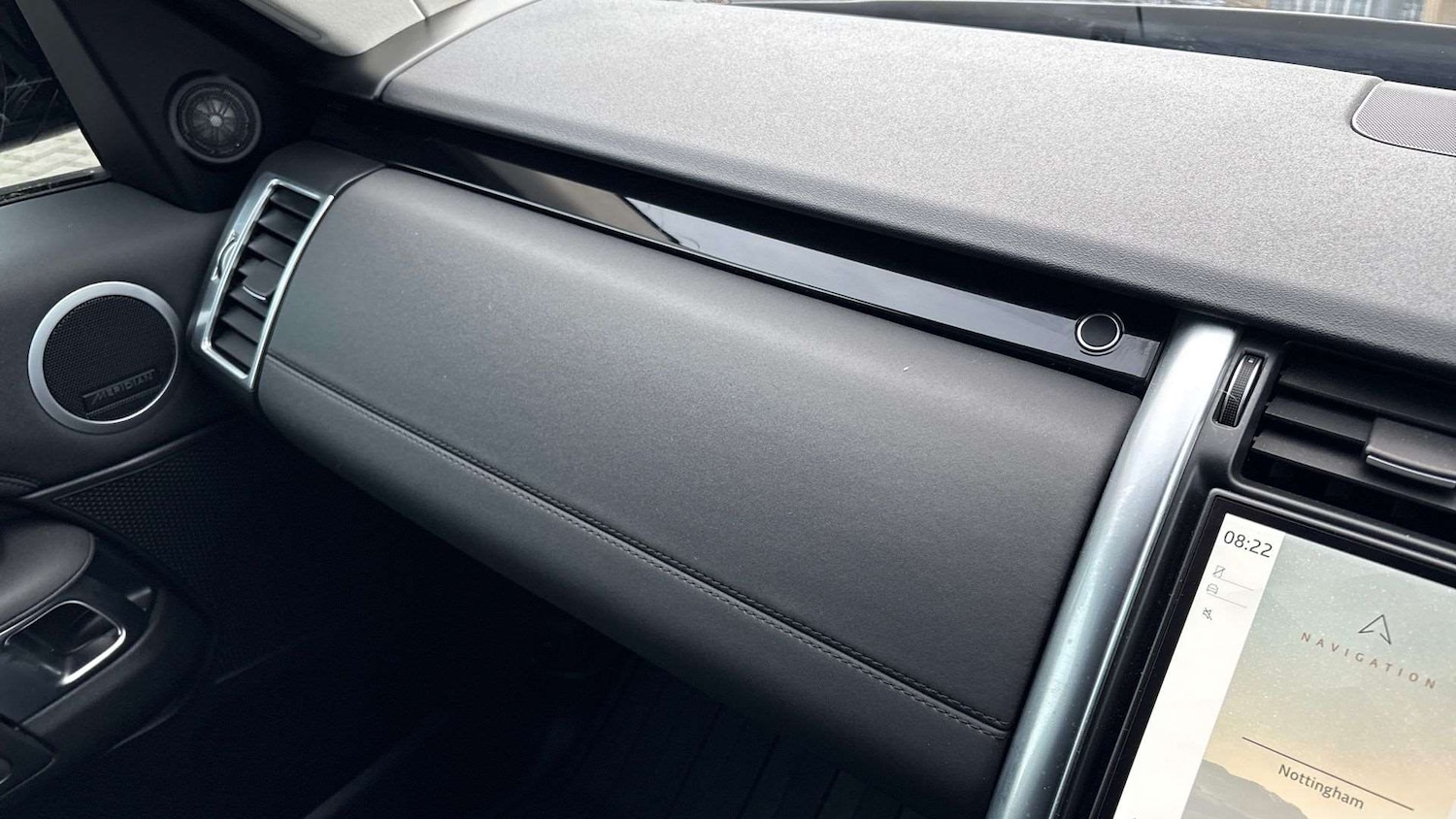 Used Land Rover Discovery 2021 for sale - 76435752: Photo 34