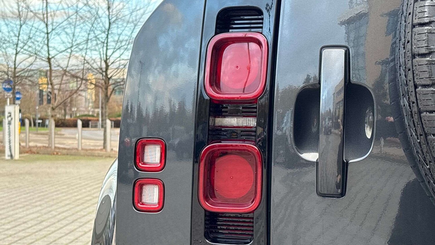 Used Land Rover Defender 2025 for sale - 77698739: Photo 26