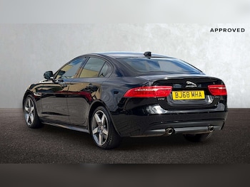 Used Jaguar XE 2018 for sale - 79428798: Photo