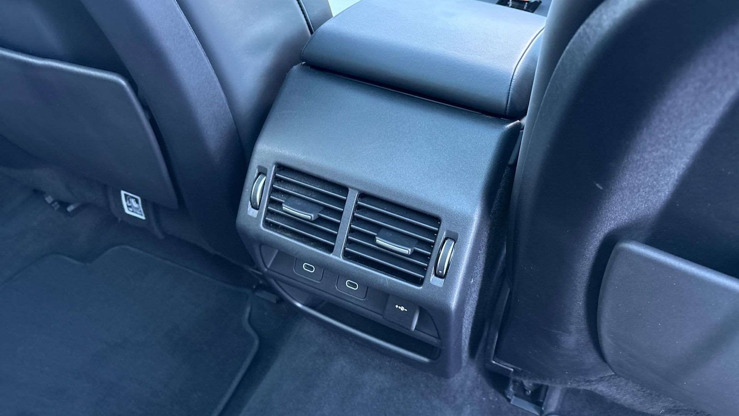 Used Land Rover Discovery Sport 2024 for sale - 76967713: Photo 18