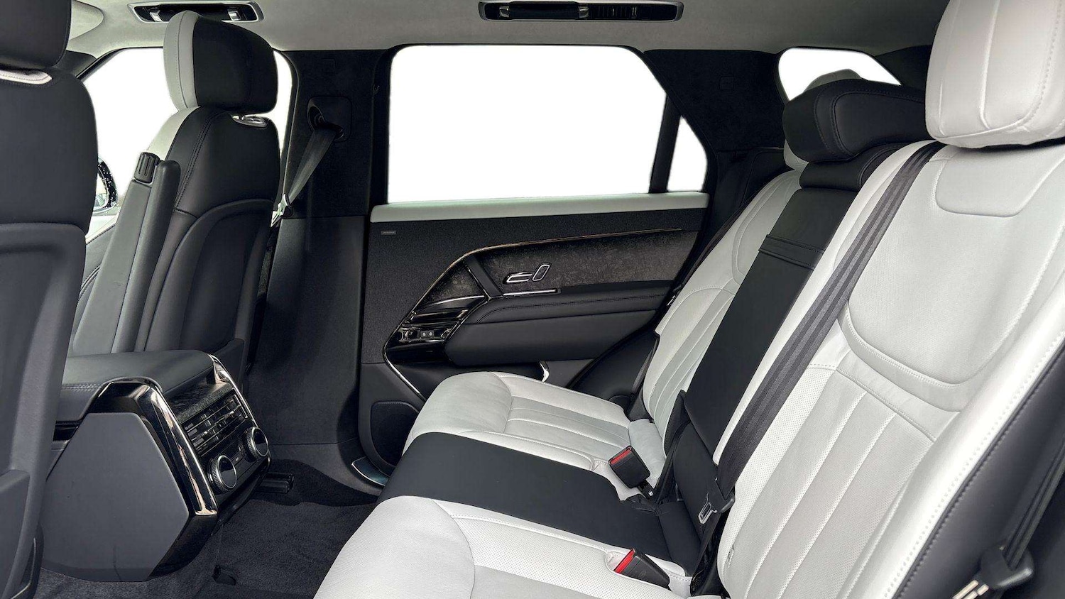 Used Land Rover Range Rover Sport 2023 for sale - 76668946: Photo 4