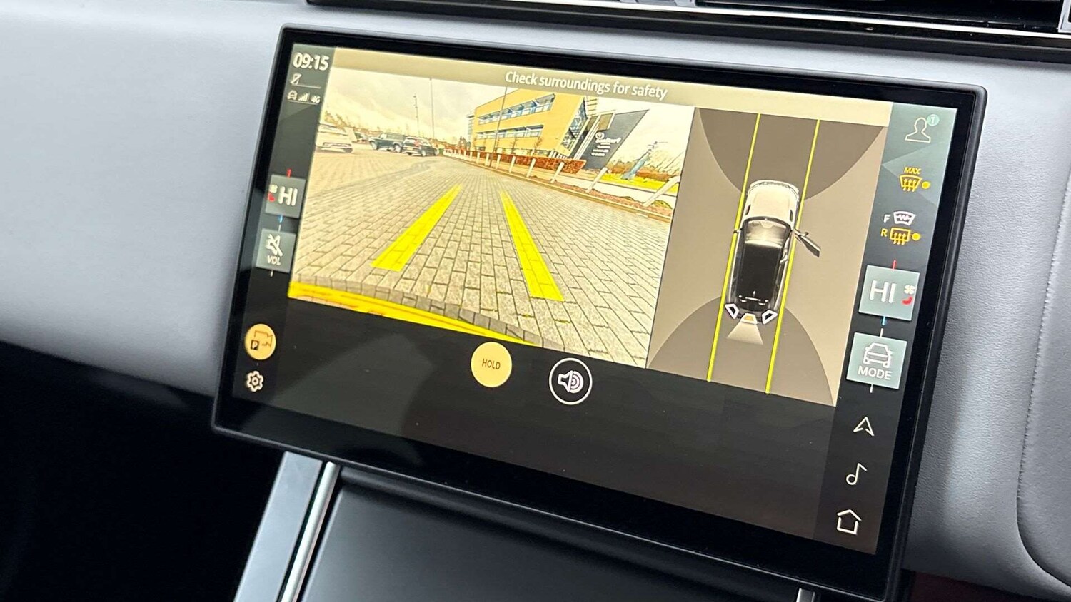 Used Land Rover Range Rover Velar 2024 for sale - 77011022: Photo 12