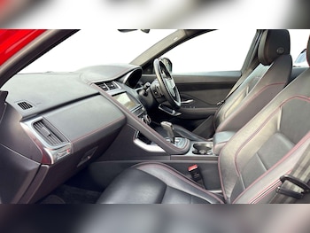 Used Jaguar E-Pace 2020 for sale - 75981309: Photo