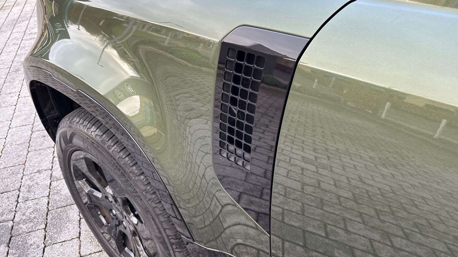 Used Land Rover Defender 2025 for sale - 77397811: Photo 20