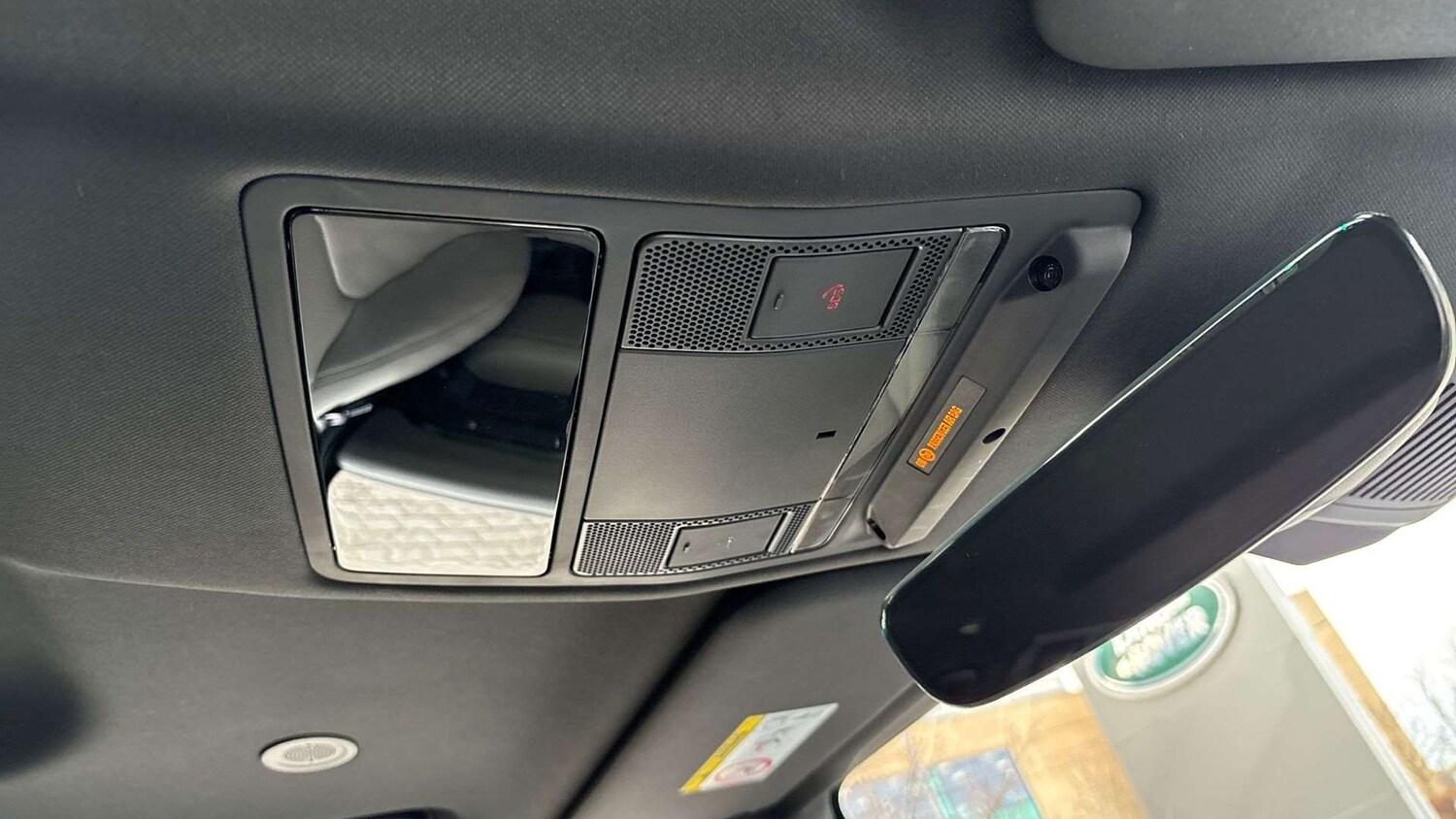 Used Land Rover Defender 2025 for sale - 77397811: Photo 23