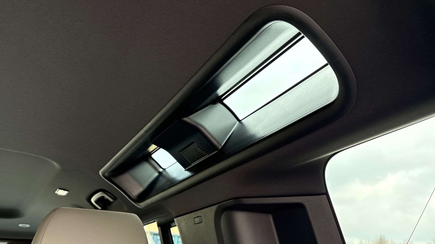 Used Land Rover Defender 2025 for sale - 77397811: Photo 34