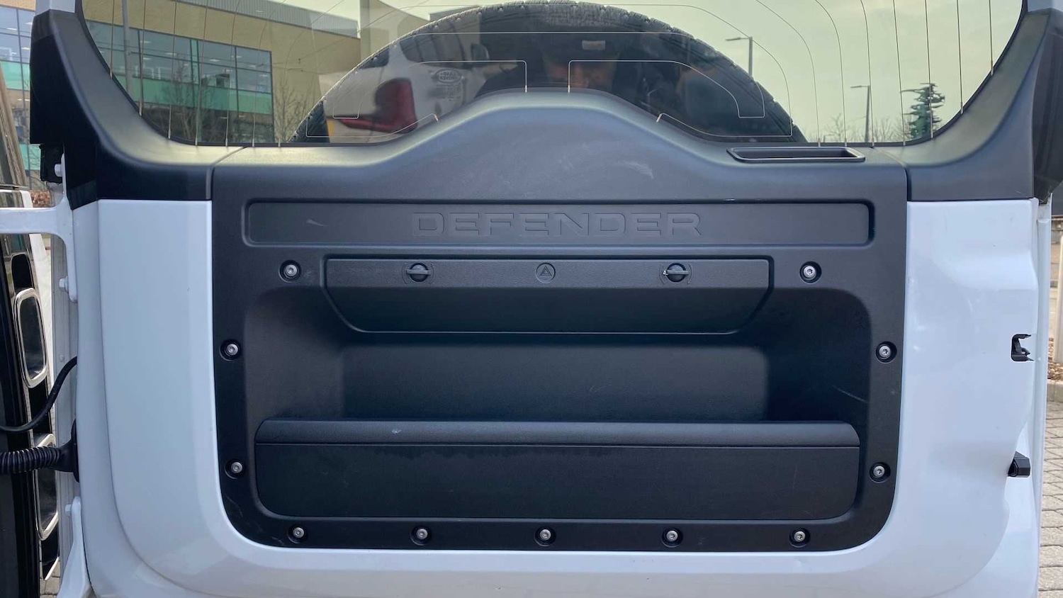 Used Land Rover Defender 2022 for sale - 76488178: Photo 32