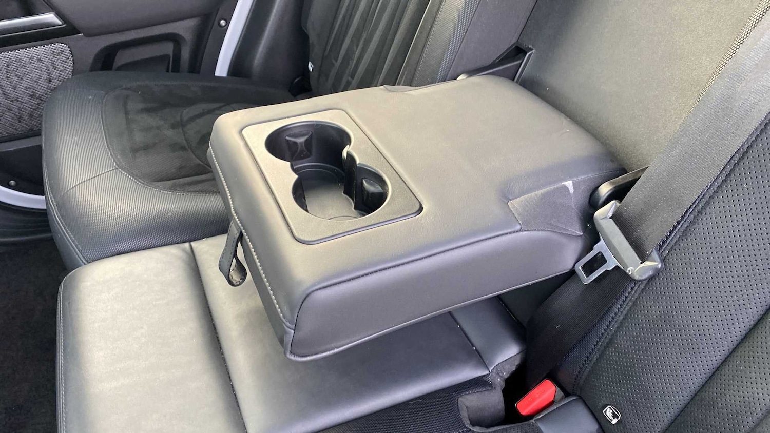 Used Land Rover Defender 2022 for sale - 76488178: Photo 35