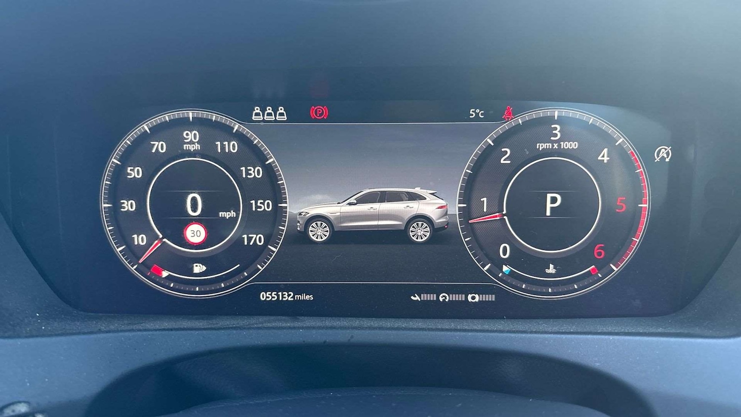 Used Jaguar F-Pace 2019 for sale - 76774331: Photo 16