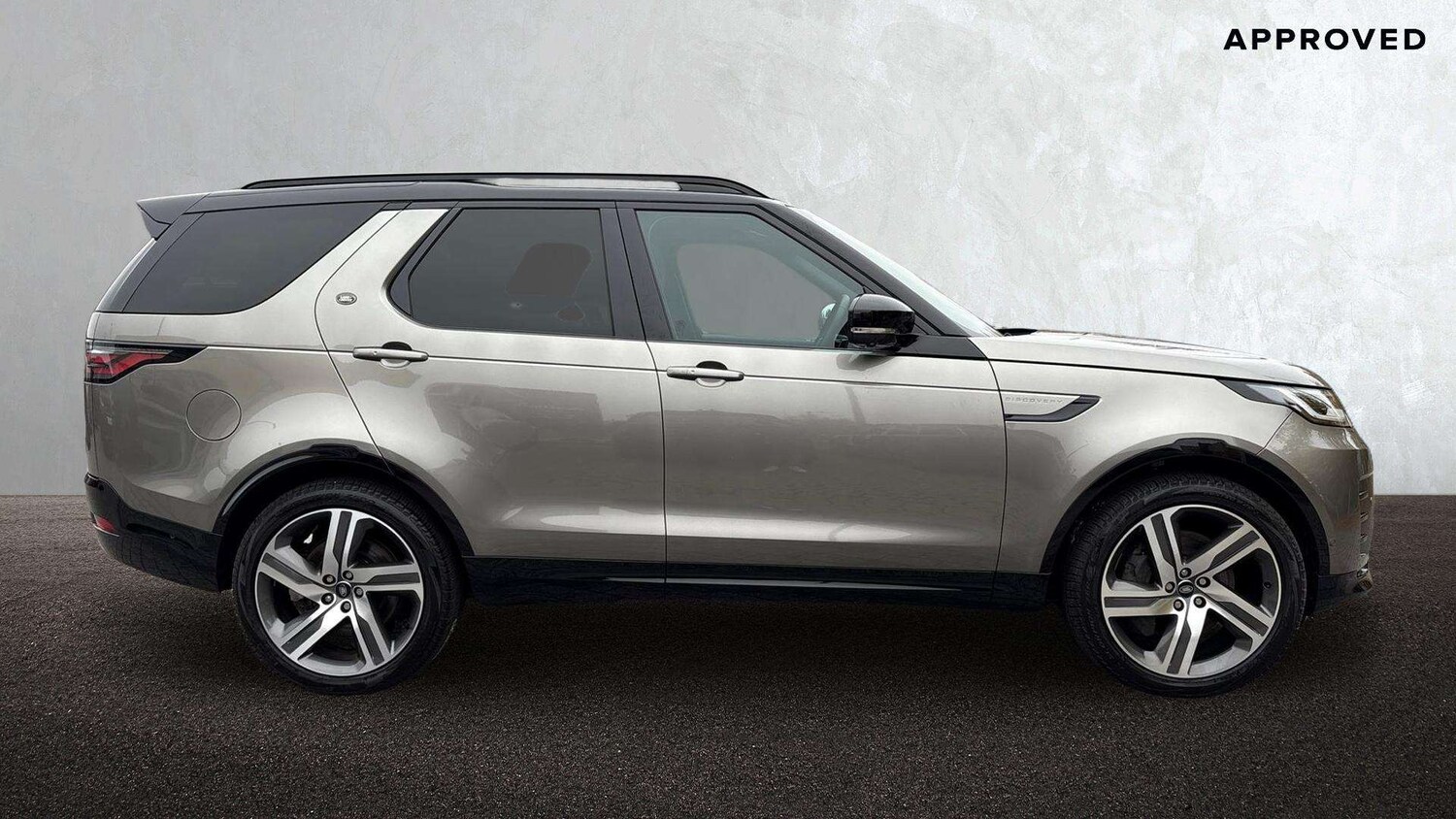 Used Land Rover Discovery 2024 for sale - 76170008: Photo 5