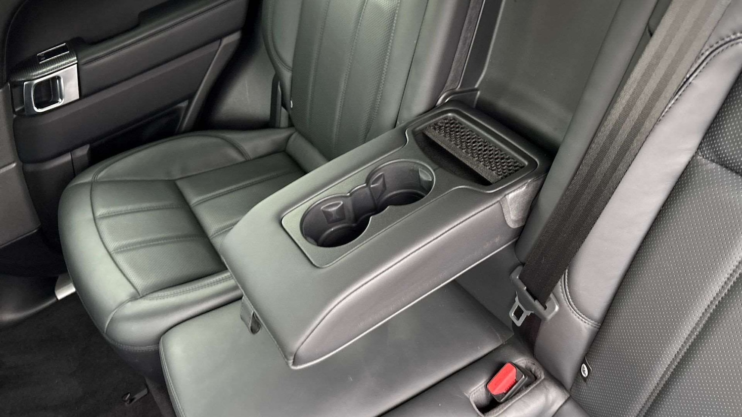 Used Land Rover Range Rover Sport 2018 for sale - 76487982: Photo 21