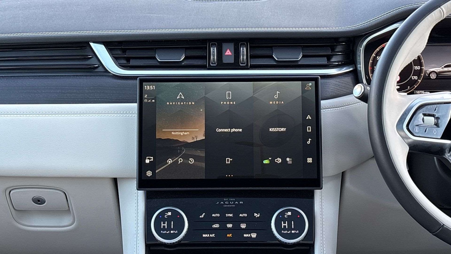 Used Jaguar F-Pace 2024 for sale - 76842832: Photo 14