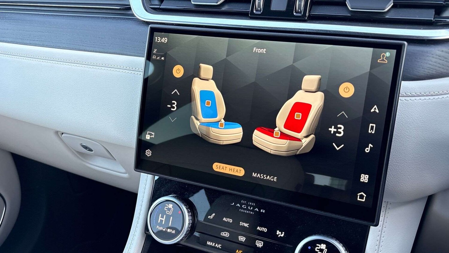 Used Jaguar F-Pace 2024 for sale - 76842832: Photo 22