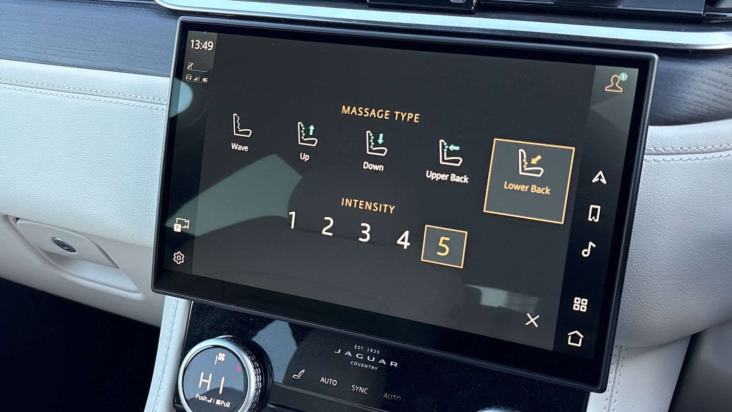 Used Jaguar F-Pace 2024 for sale - 76842832: Photo 33