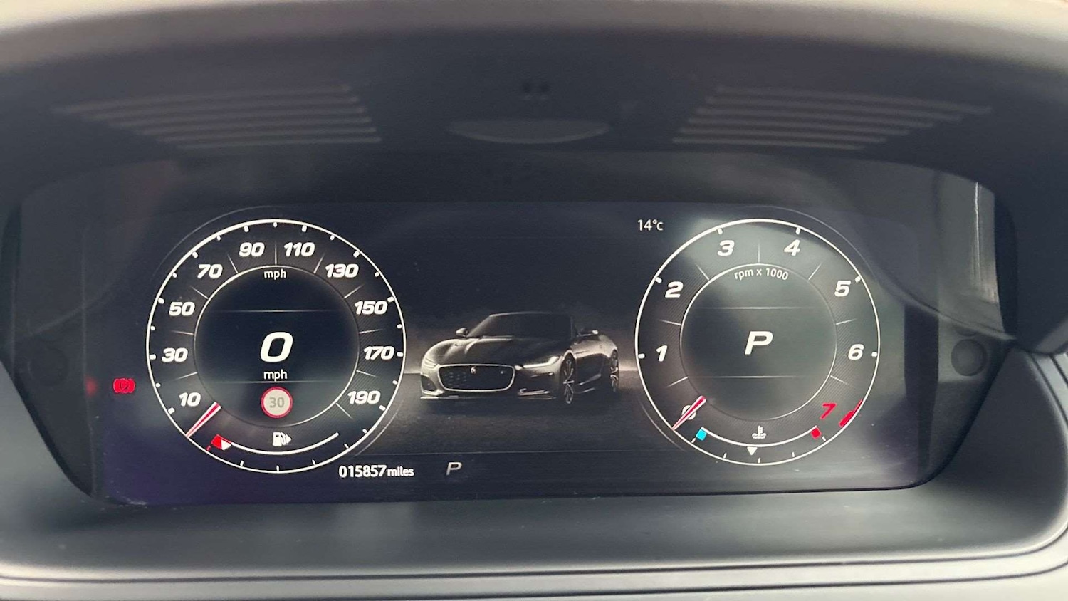 Used Jaguar F-Type 2023 for sale - 76875817: Photo 16