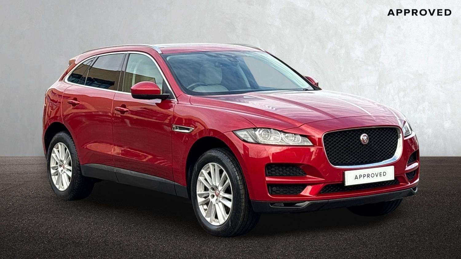 Used Jaguar F-Pace for sale - 76746067: Photo 1