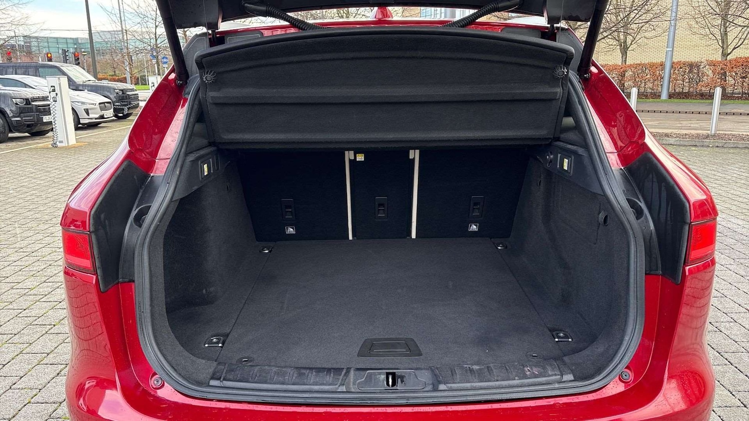 Used Jaguar F-Pace for sale - 76746067: Photo 10