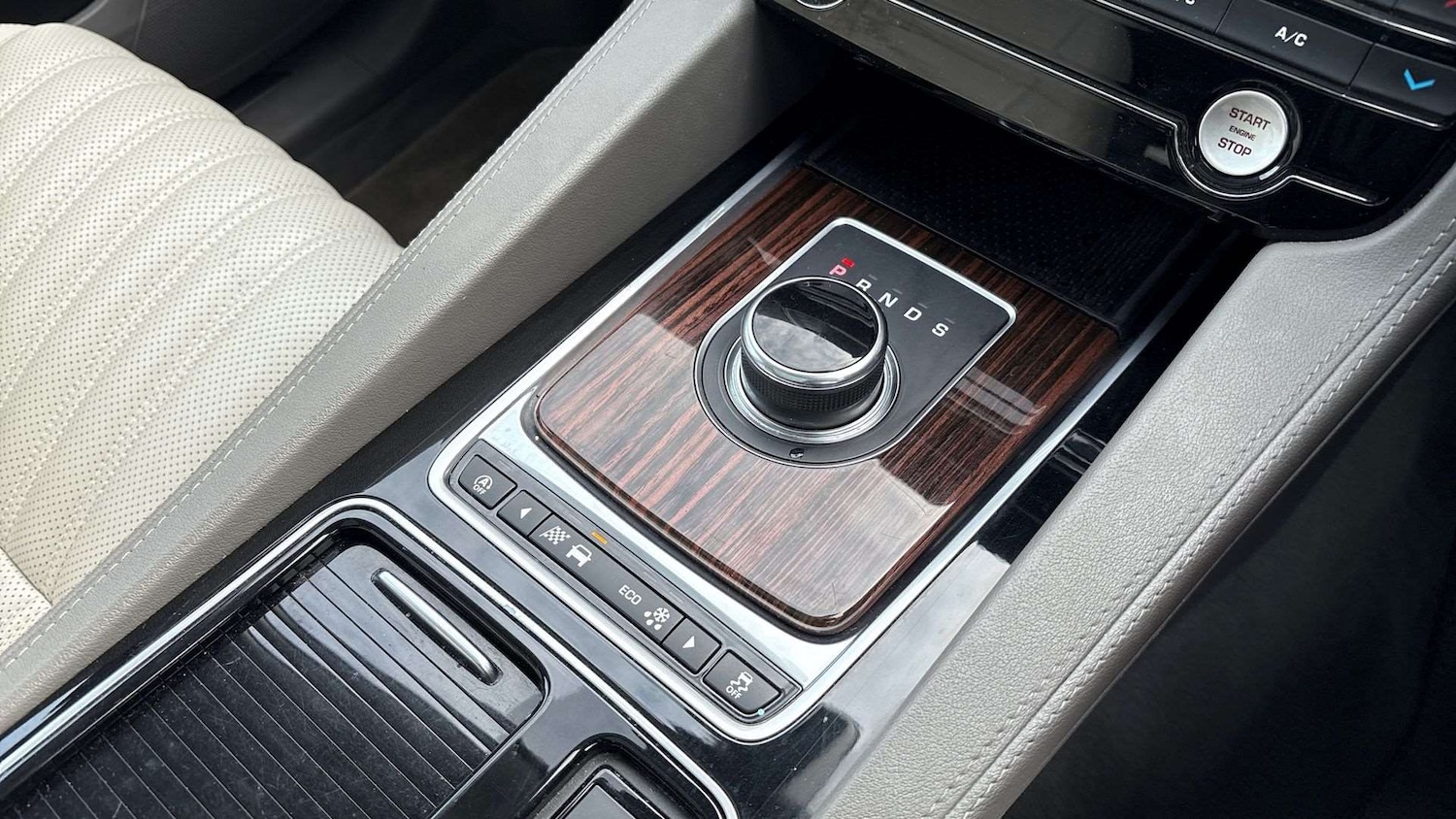 Used Jaguar F-Pace for sale - 76746067: Photo 13