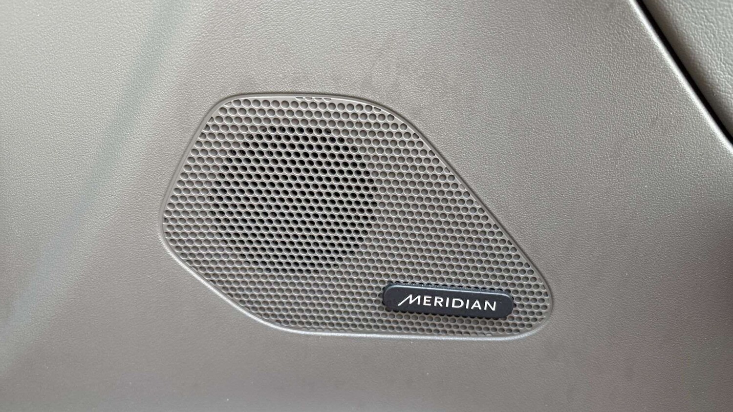 Used Jaguar F-Pace for sale - 76746067: Photo 24