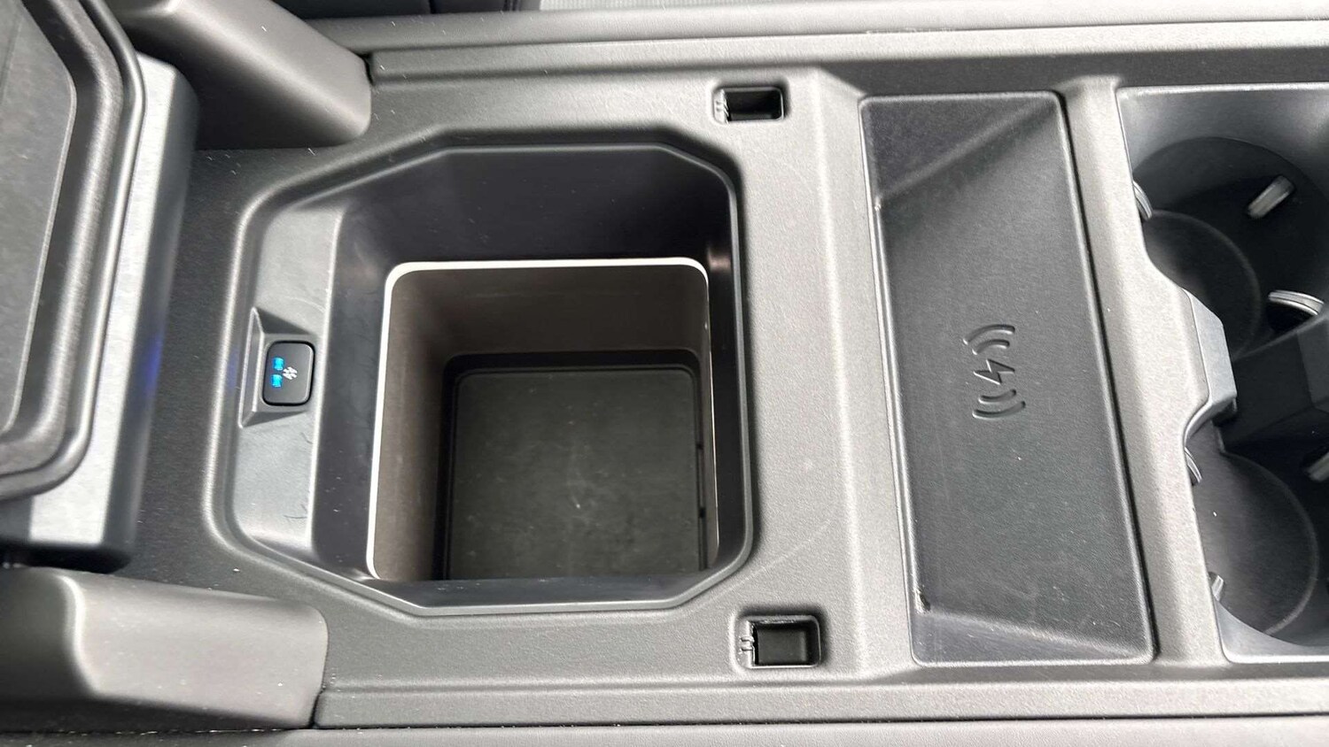 Used Land Rover Defender 2025 for sale - 77972748: Photo 33