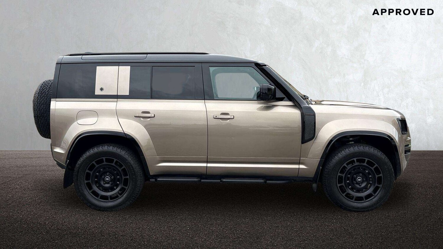 Used Land Rover Defender 2025 for sale - 77972748: Photo 5