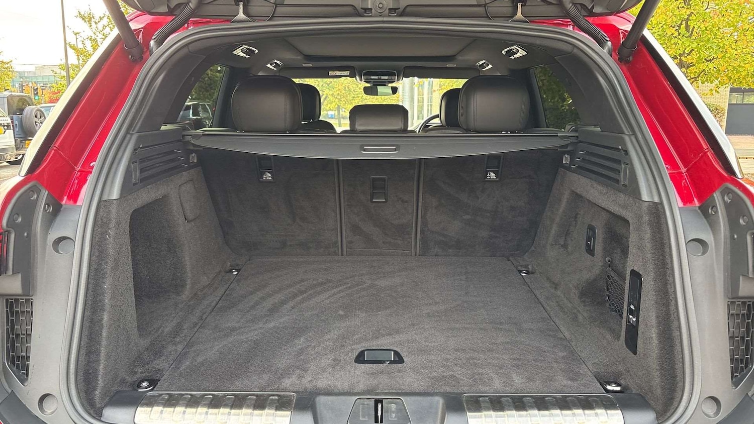 Used Land Rover Range Rover Sport 2024 for sale - 76088110: Photo 10