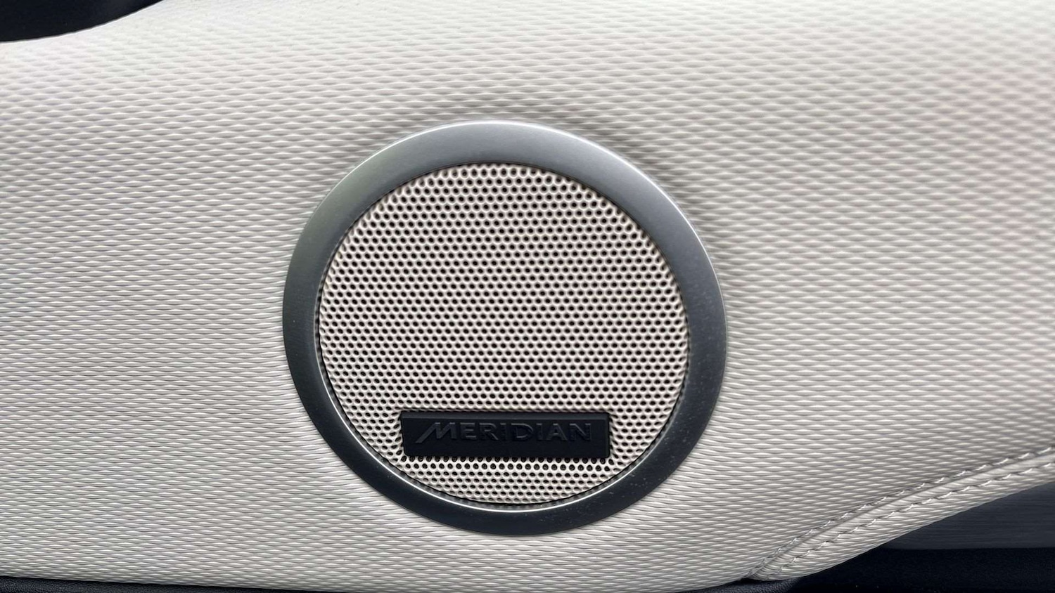 Used Land Rover Discovery 2023 for sale - 77589072: Photo 24