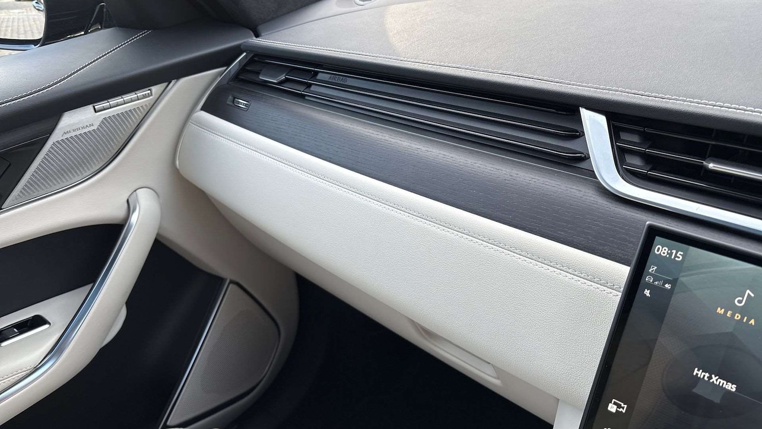 Used Jaguar F-Pace 2024 for sale - 76362549: Photo 35