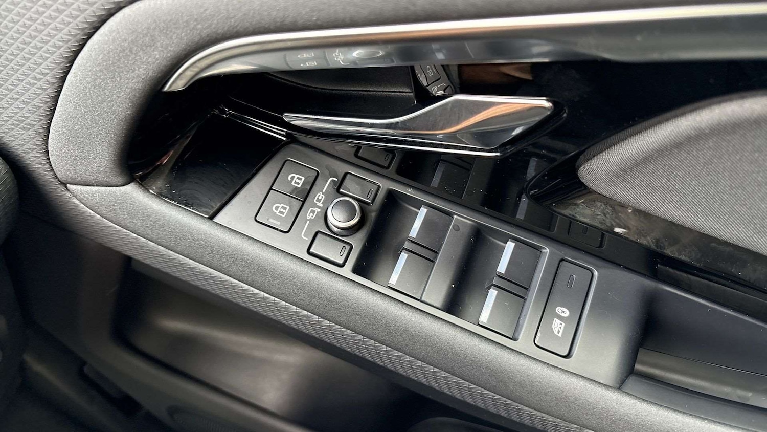 Used Land Rover Range Rover Evoque 2021 for sale - 76100600: Photo 25