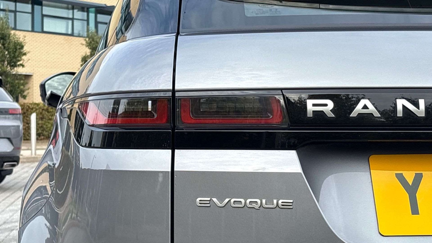 Used Land Rover Range Rover Evoque 2021 for sale - 76100600: Photo 26