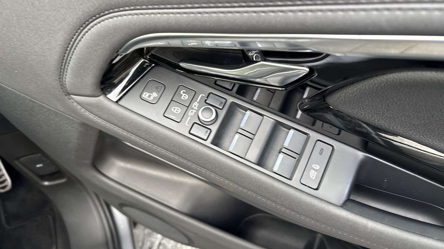 Used Land Rover Range Rover Evoque 2020 for sale - 76610664: Photo 25