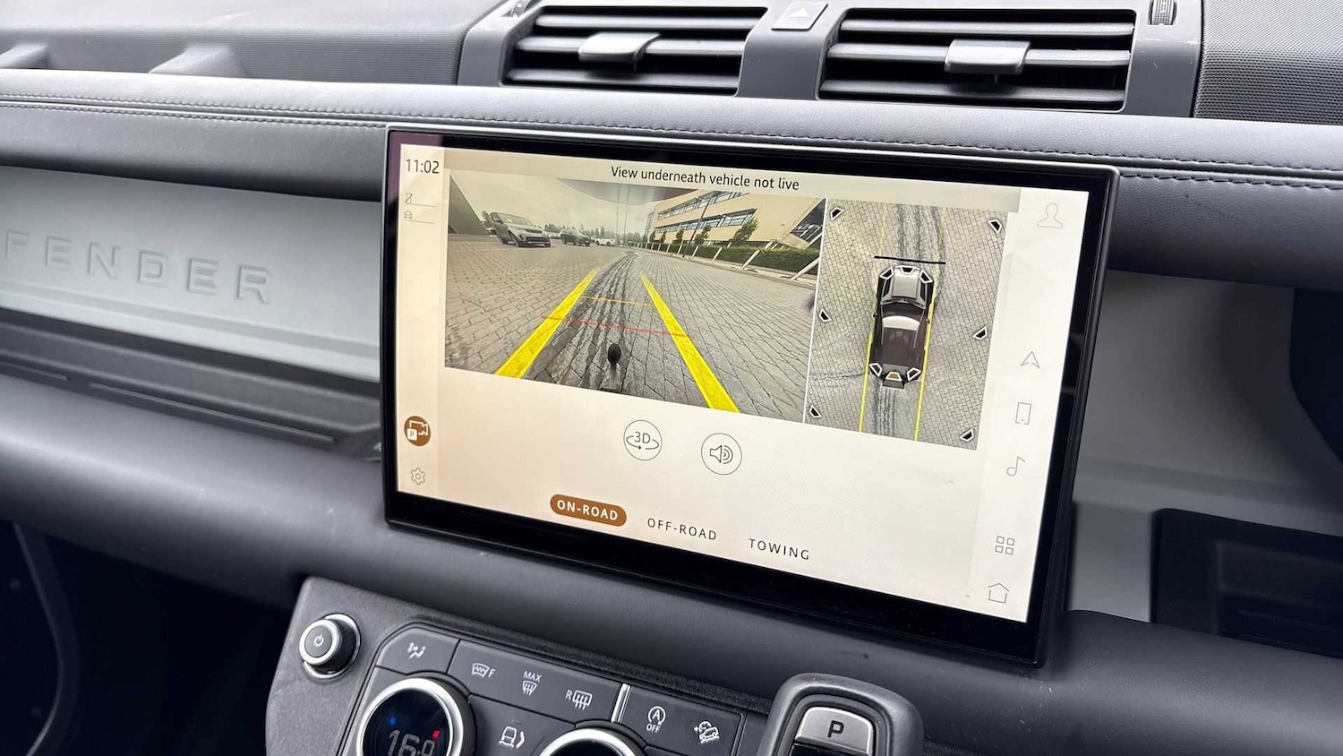 Used Land Rover Defender 2023 for sale - 76610712: Photo 12