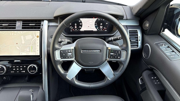 Used Land Rover Discovery 2025 for sale - 75758056: Photo 15