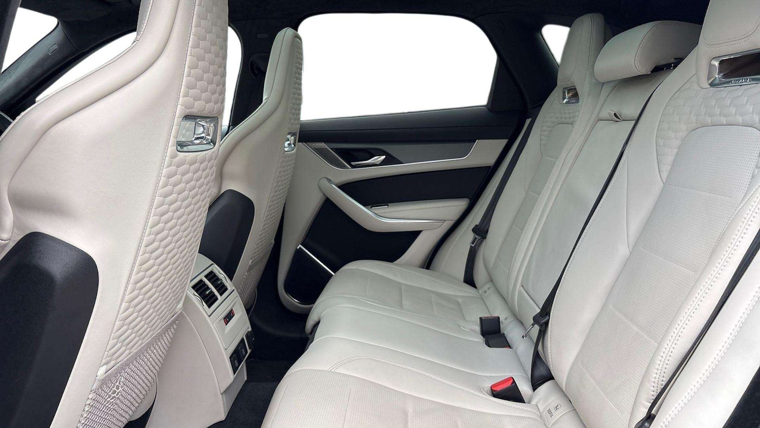 Used Jaguar F-Pace for sale - 77472706: Photo 4