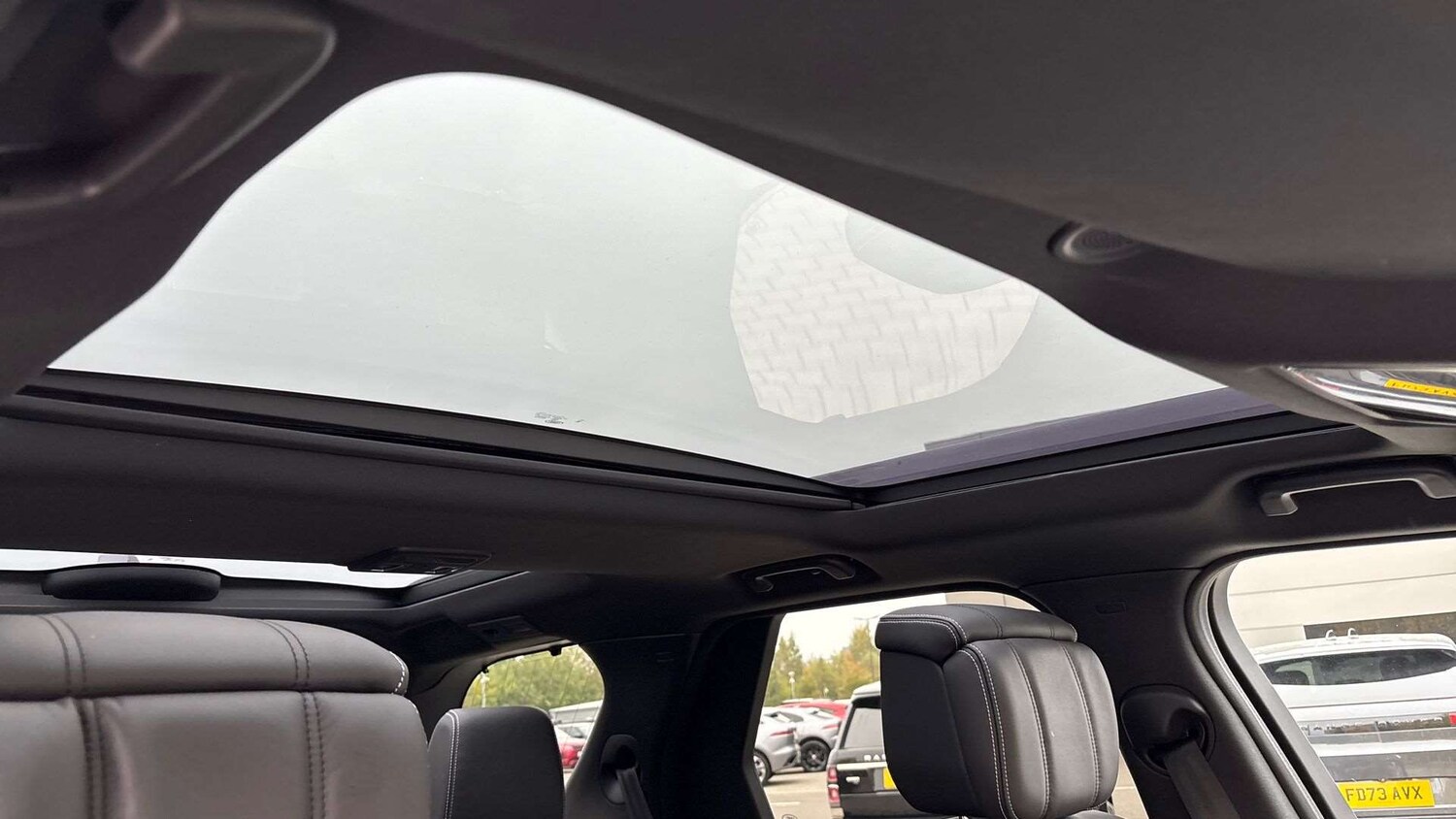 Used Land Rover Discovery 2024 for sale - 76045145: Photo 21