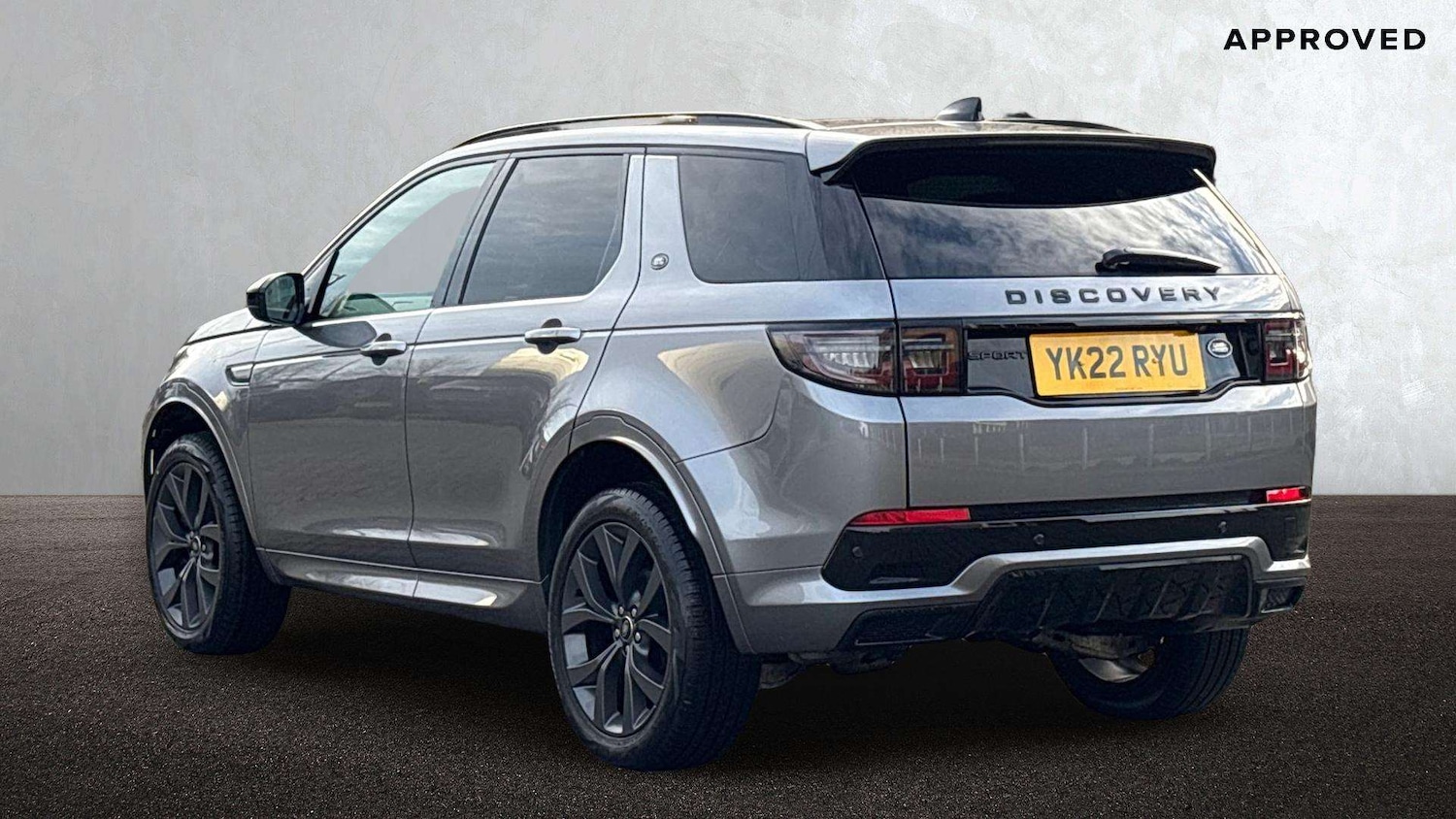 Used Land Rover Discovery Sport 2022 for sale - 76761108: Photo 2