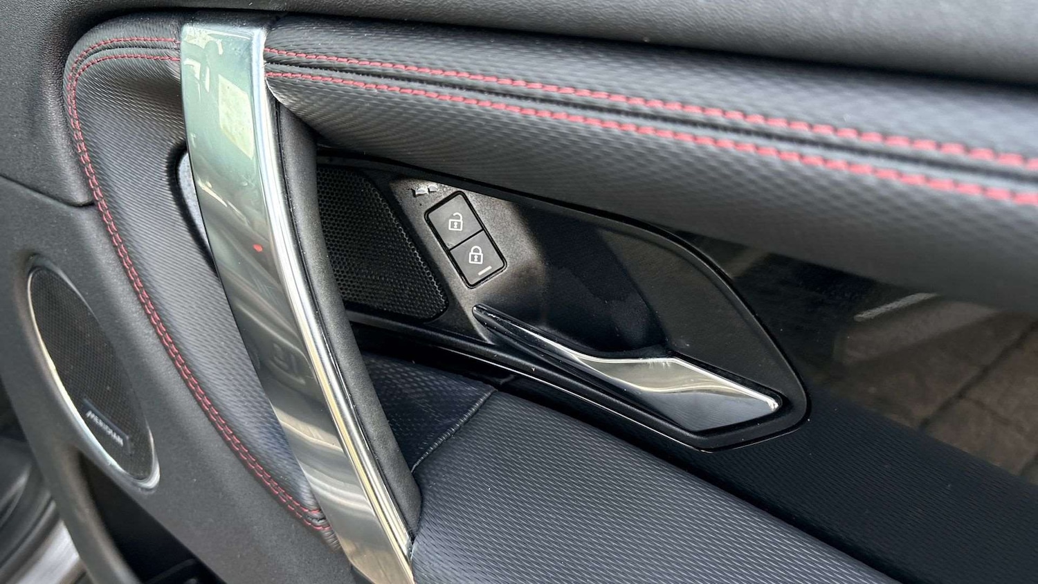 Used Land Rover Discovery Sport 2022 for sale - 76761108: Photo 34