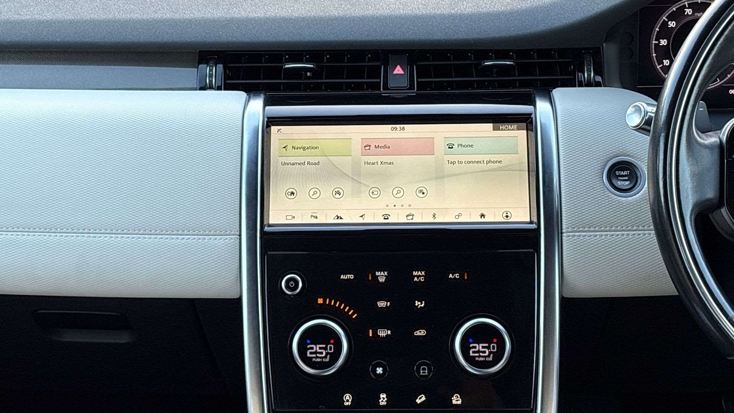 Used Land Rover Discovery Sport 2021 for sale - 76718301: Photo 14