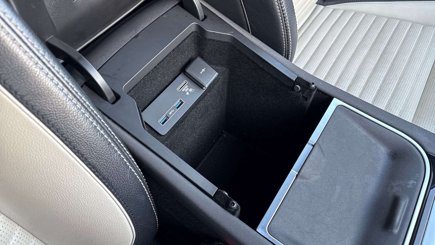 Used Land Rover Discovery Sport 2021 for sale - 76718301: Photo 21