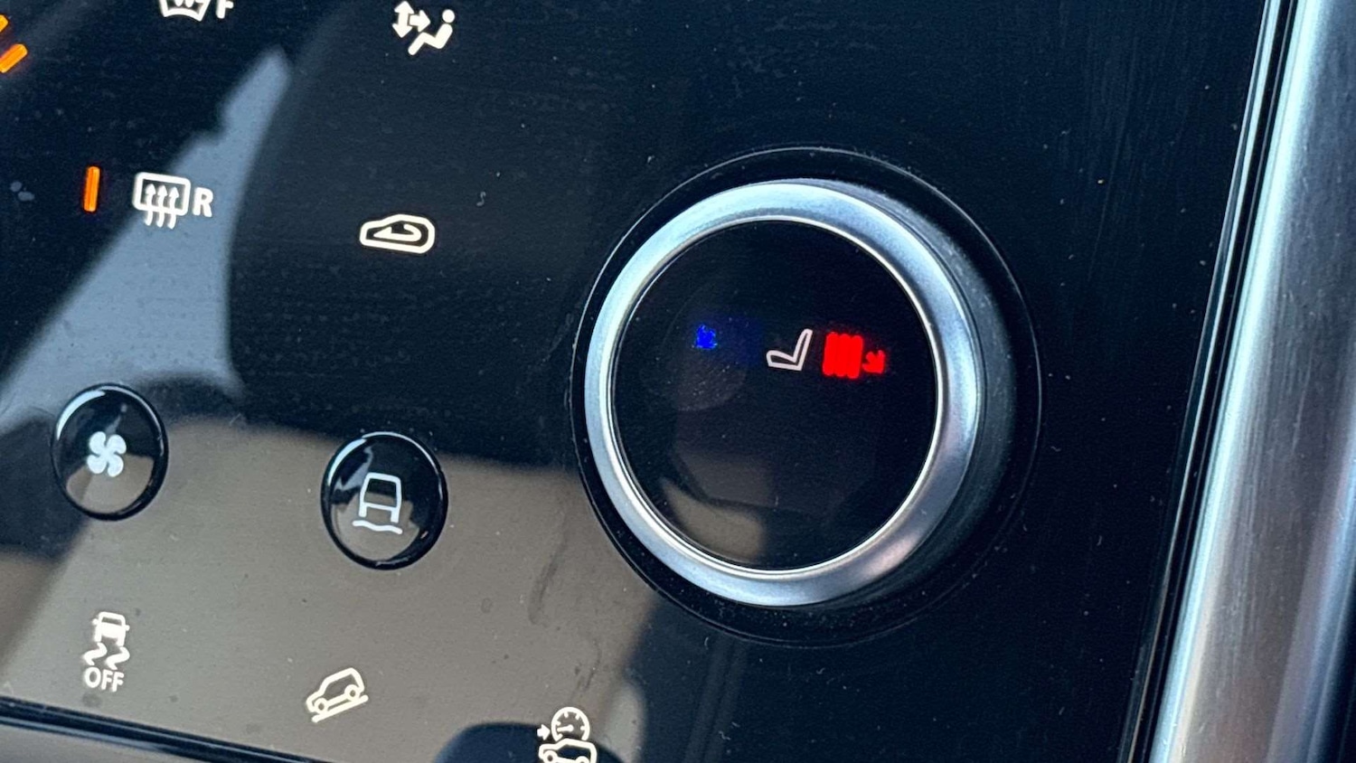 Used Land Rover Discovery Sport 2021 for sale - 76718301: Photo 22