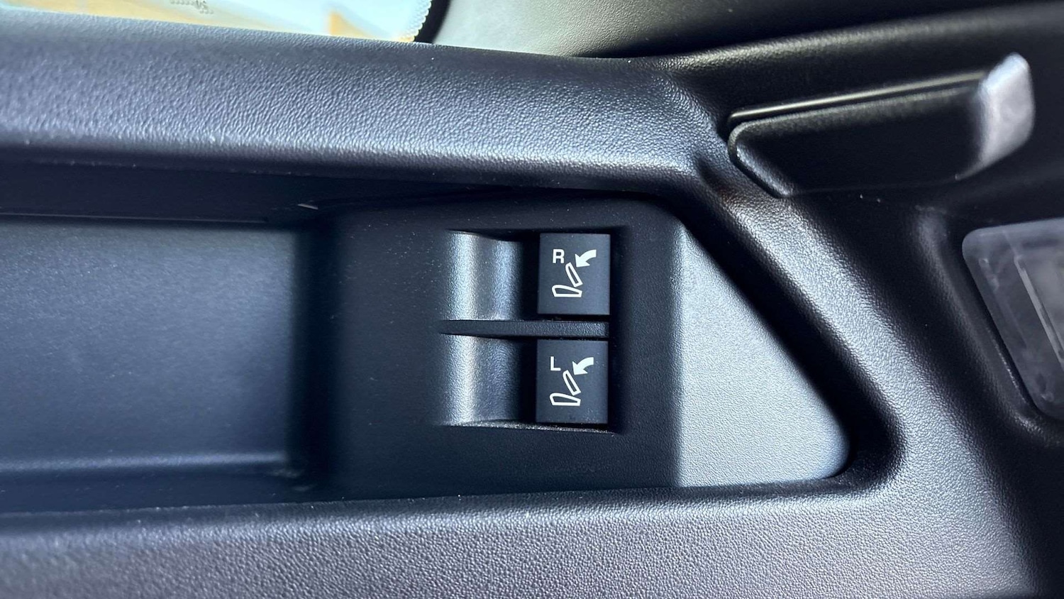 Used Land Rover Discovery Sport 2021 for sale - 76718301: Photo 27