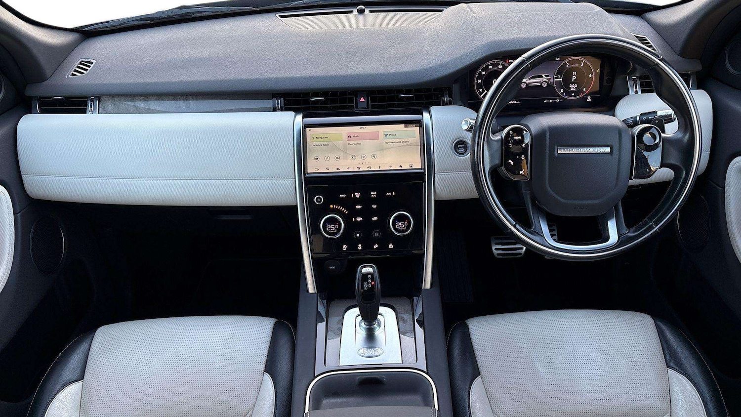 Used Land Rover Discovery Sport 2021 for sale - 76718301: Photo 9