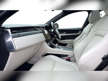 Used Jaguar F-Pace 2024 for sale - 78129676: Photo