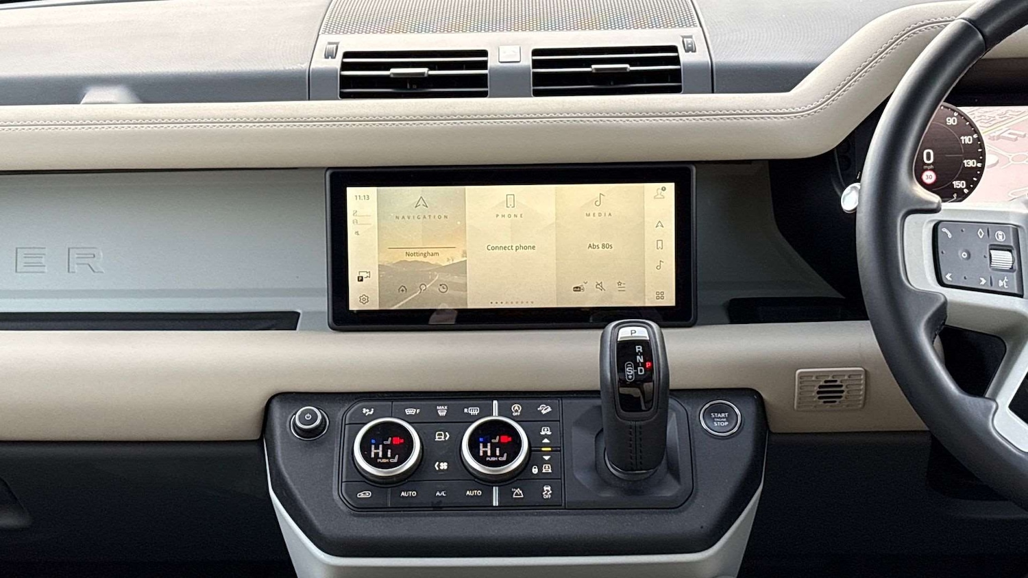 Used Land Rover Defender 2023 for sale - 76718249: Photo 14