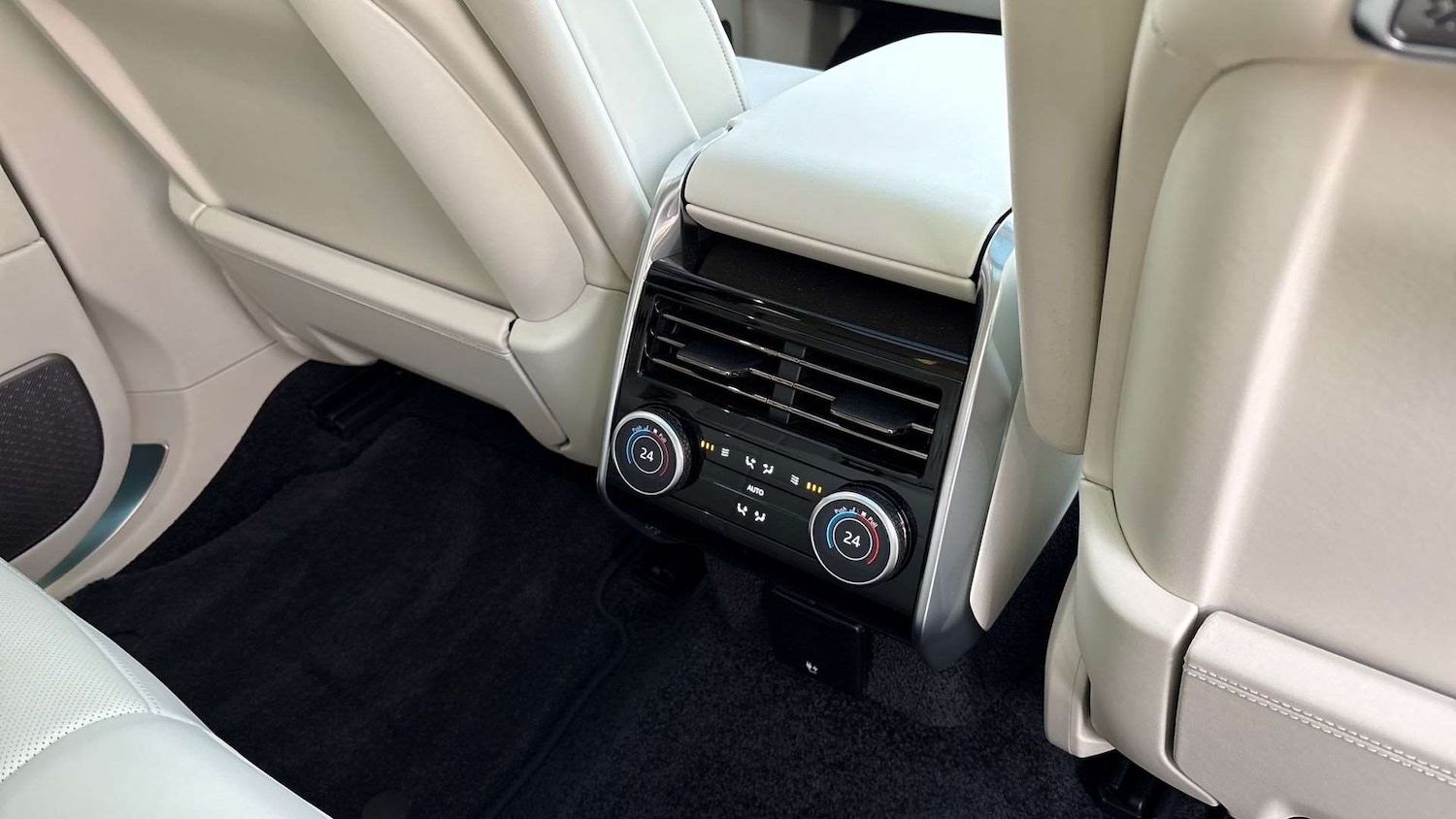 Used Land Rover Range Rover 2025 for sale - 77123424: Photo 18