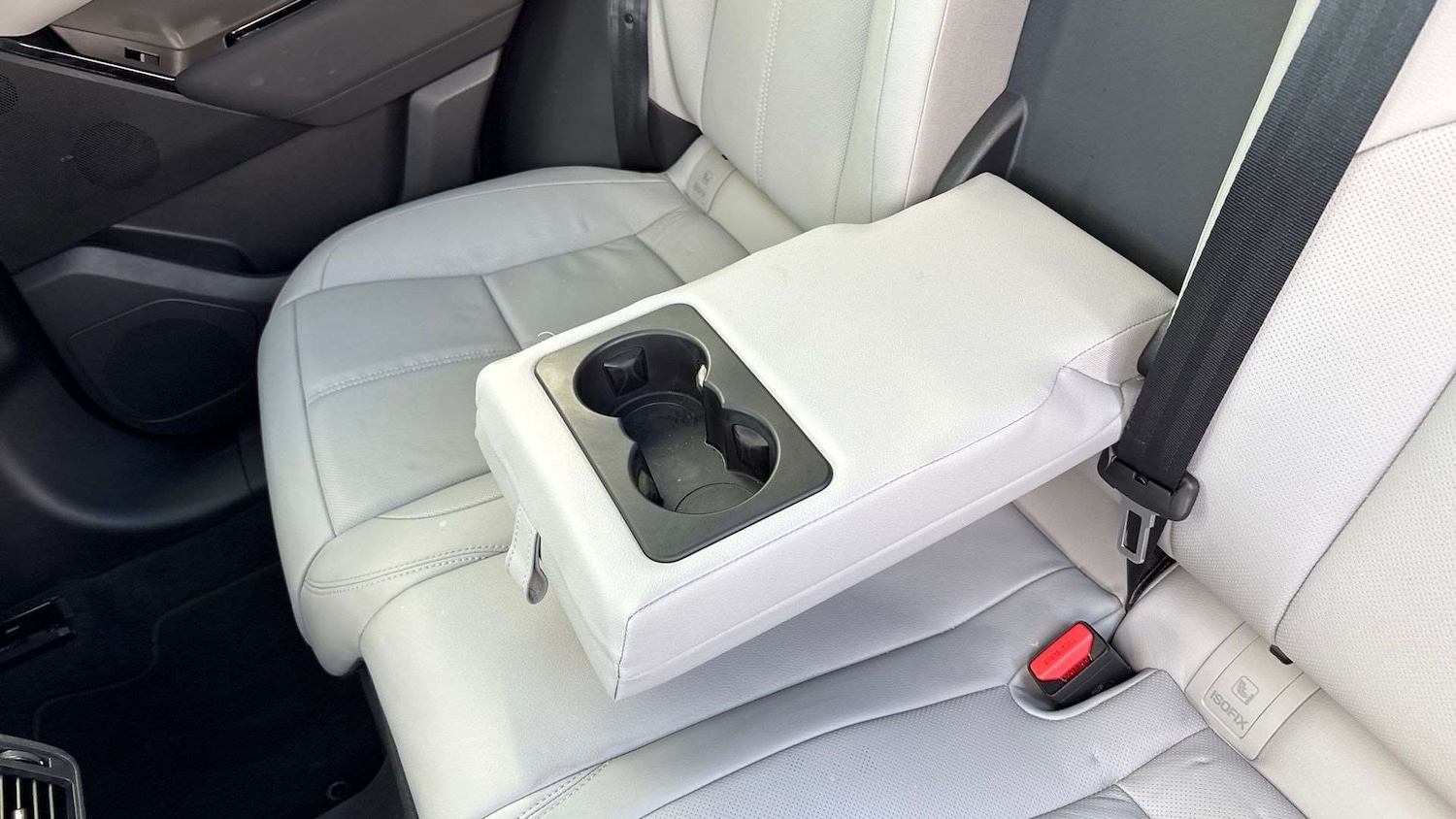 Used Land Rover Range Rover Velar 2023 for sale - 76016260: Photo 31