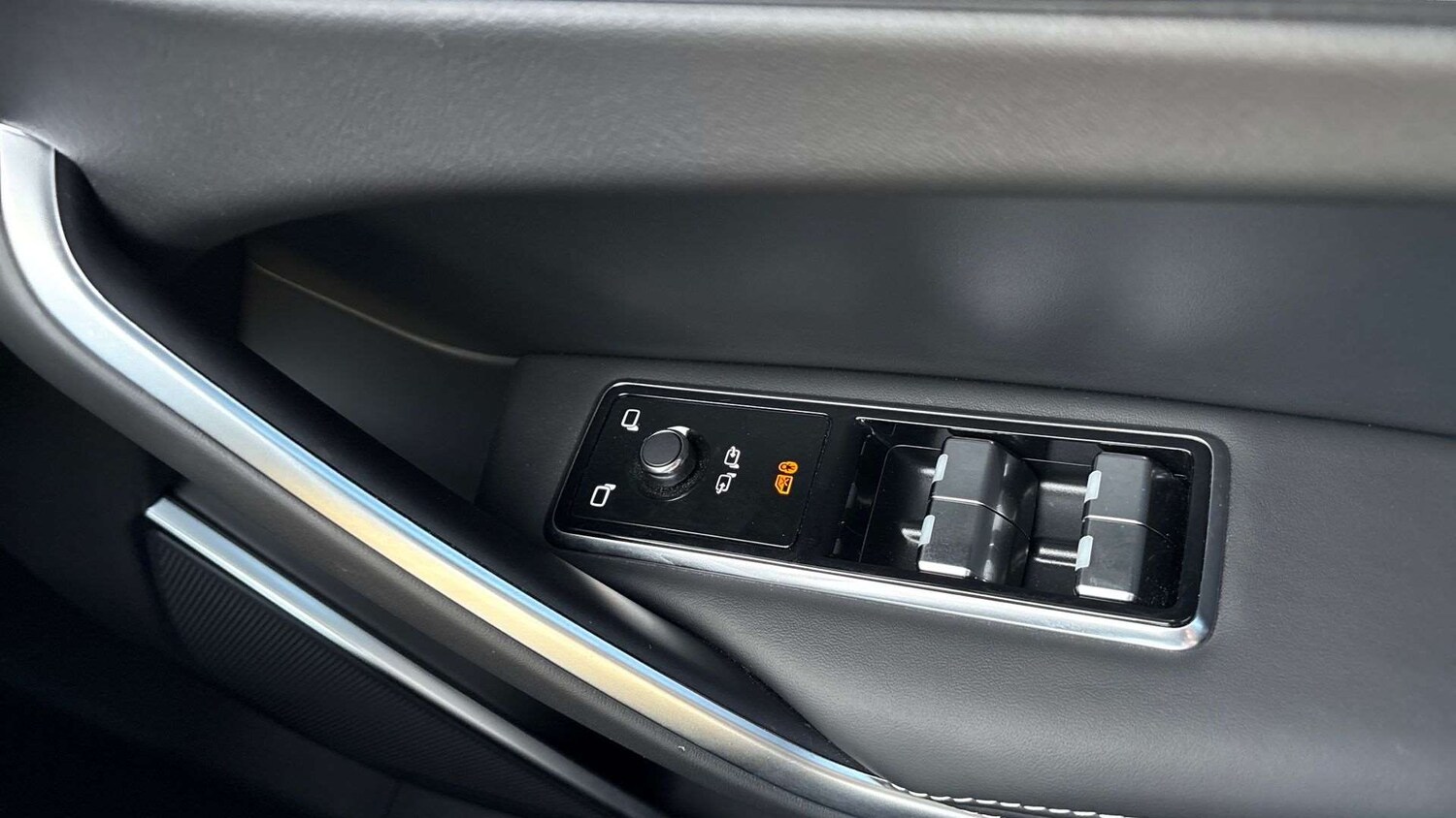 Used Jaguar F-Pace 2024 for sale - 76362598: Photo 25