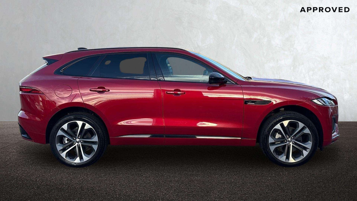 Used Jaguar F-Pace 2024 for sale - 76362598: Photo 5